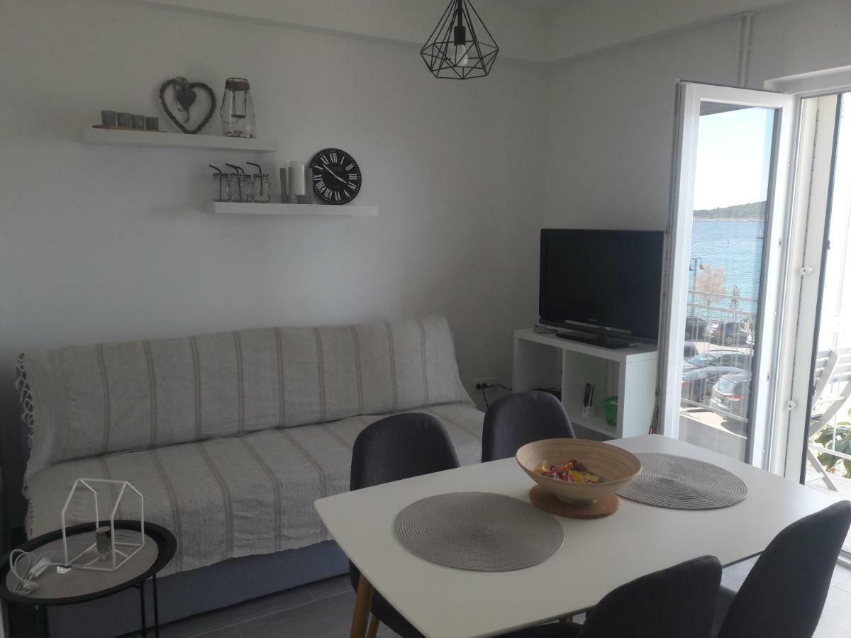Apartment Tea 2 Primošten Dış mekan fotoğraf