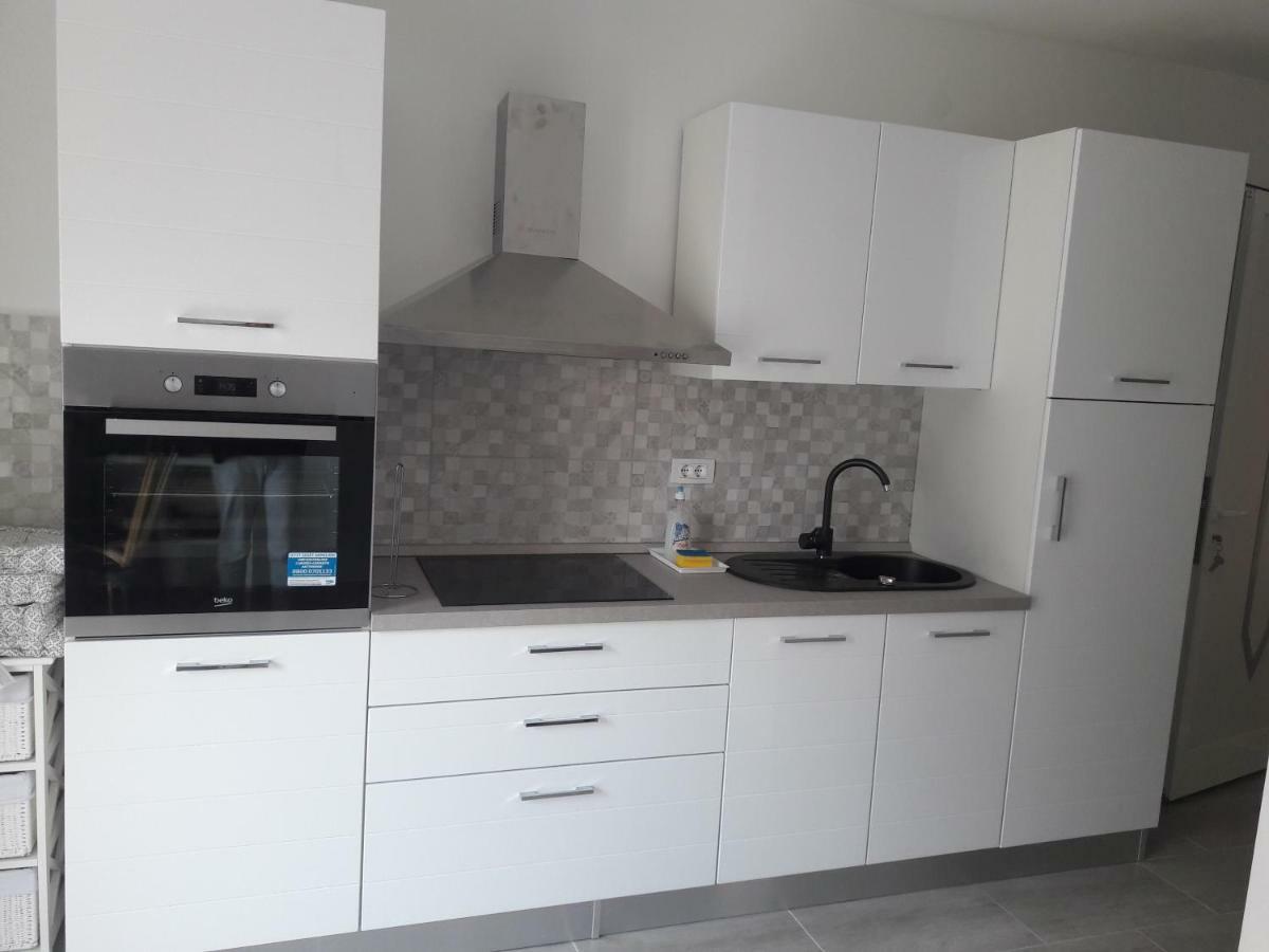 Apartment Tea 2 Primošten Dış mekan fotoğraf